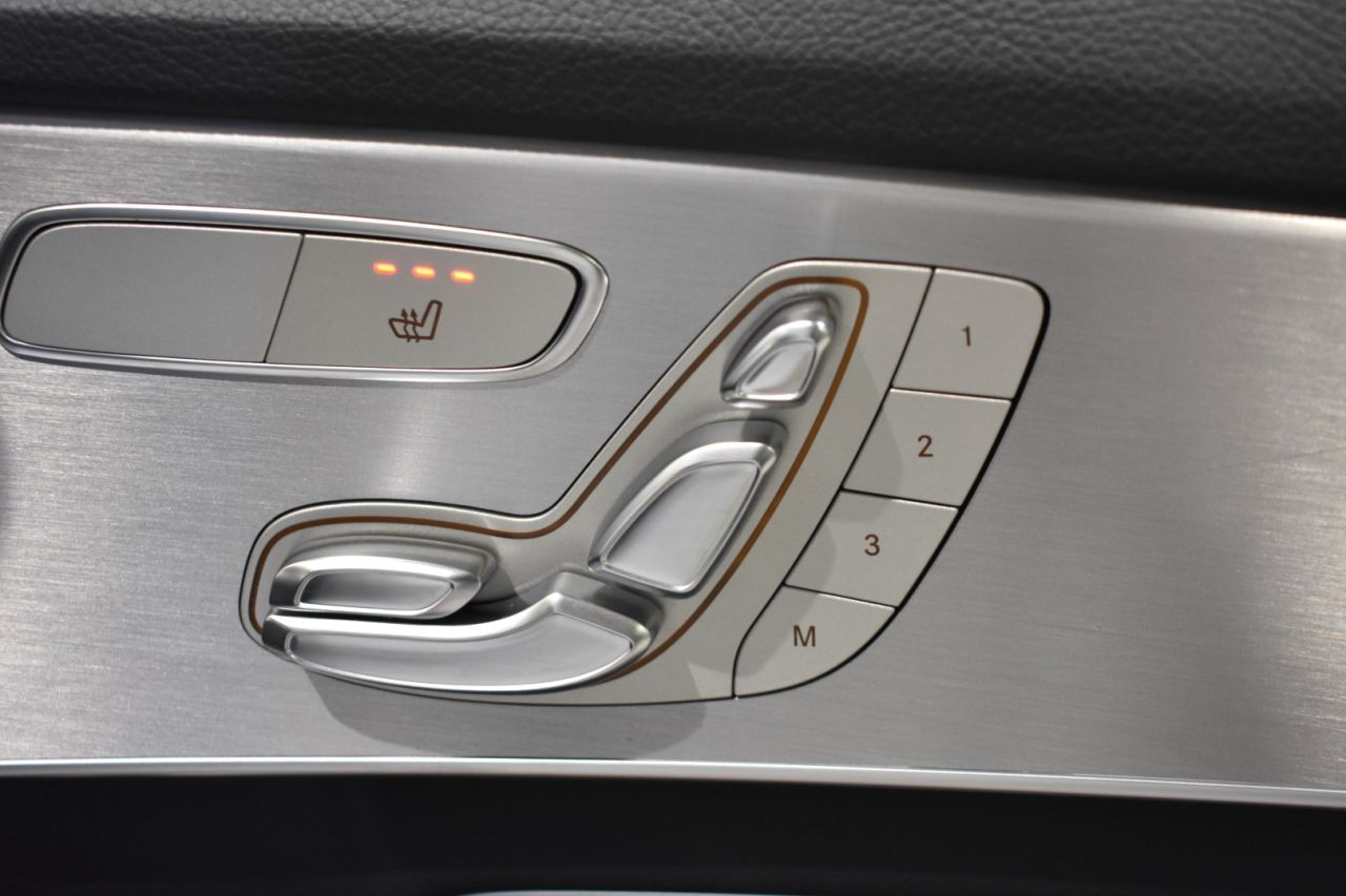 MERCEDES-BENZ CLASE C en Minoautos