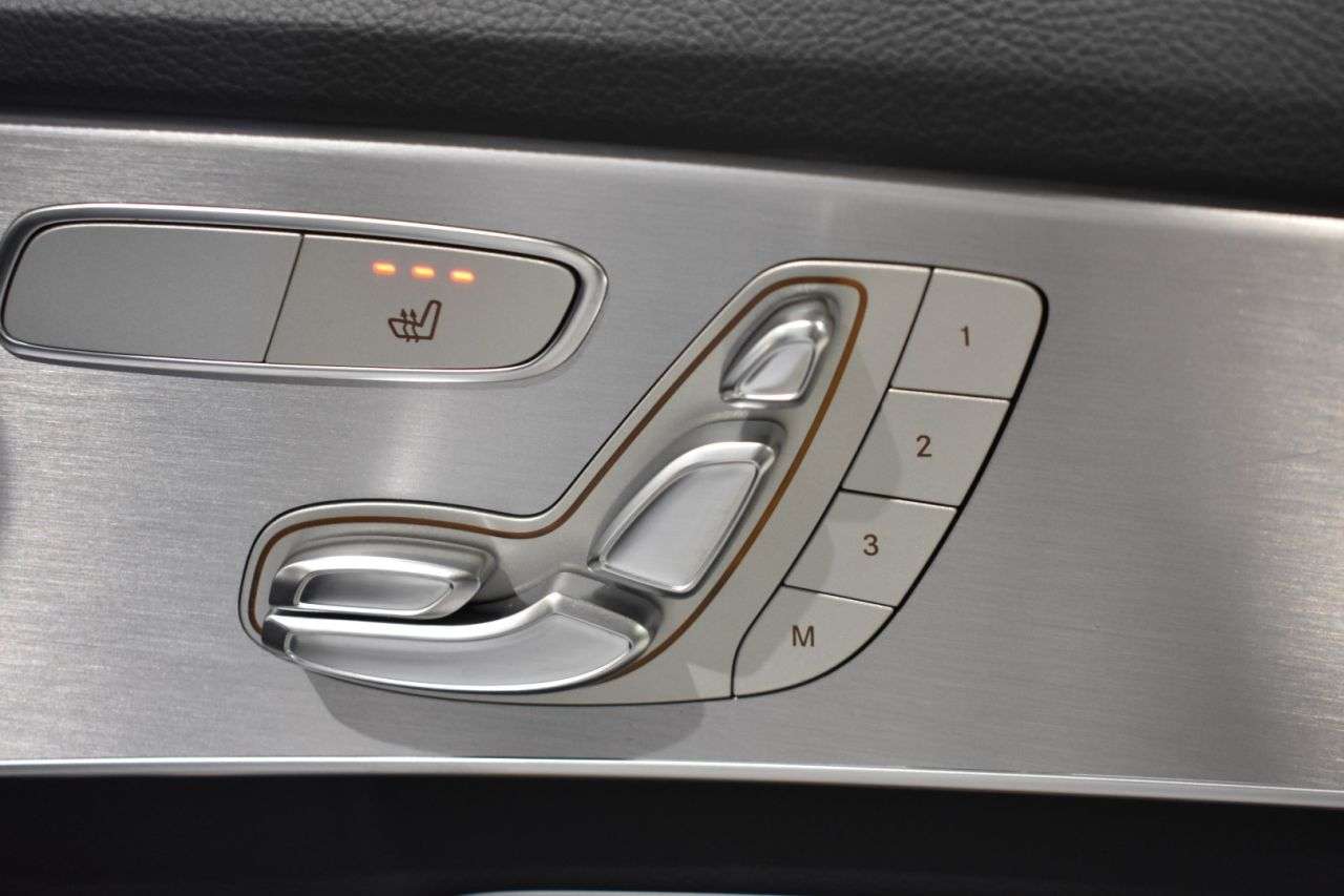 MERCEDES-BENZ CLASE C en Minoautos