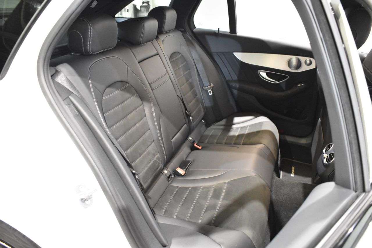 MERCEDES-BENZ CLASE C en Minoautos