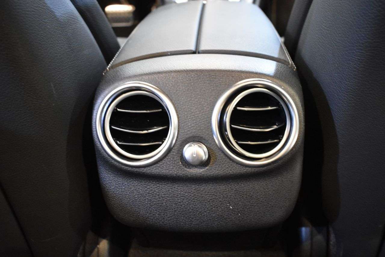 MERCEDES-BENZ CLASE C en Minoautos