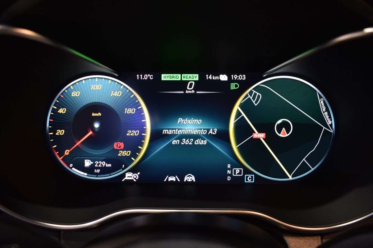 MERCEDES-BENZ CLASE C en Minoautos