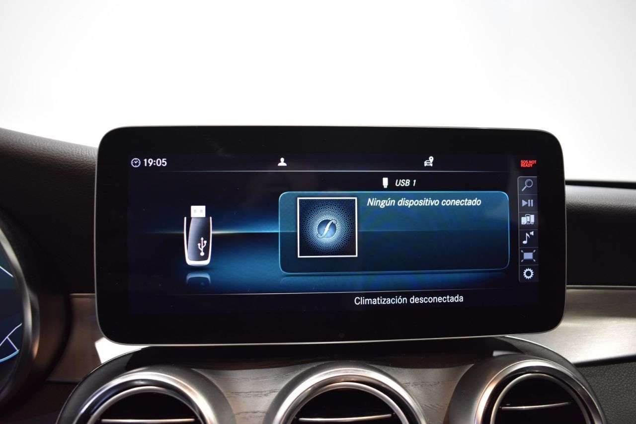 MERCEDES-BENZ CLASE C en Minoautos