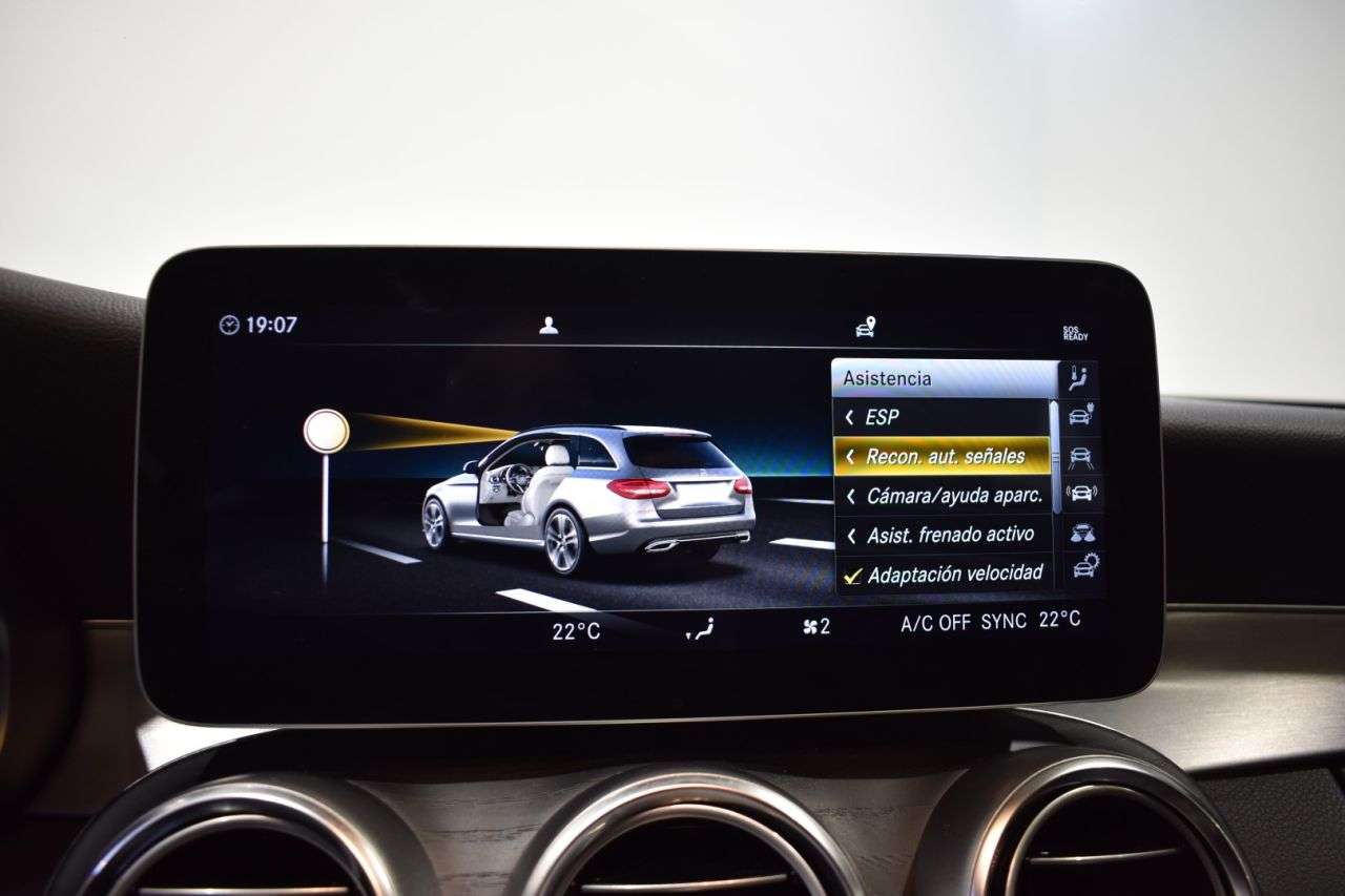 MERCEDES-BENZ CLASE C en Minoautos