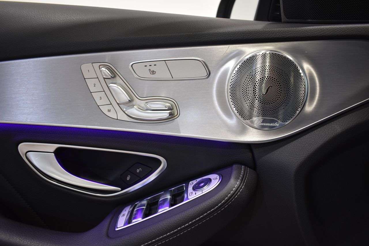 MERCEDES-BENZ CLASE C en Minoautos