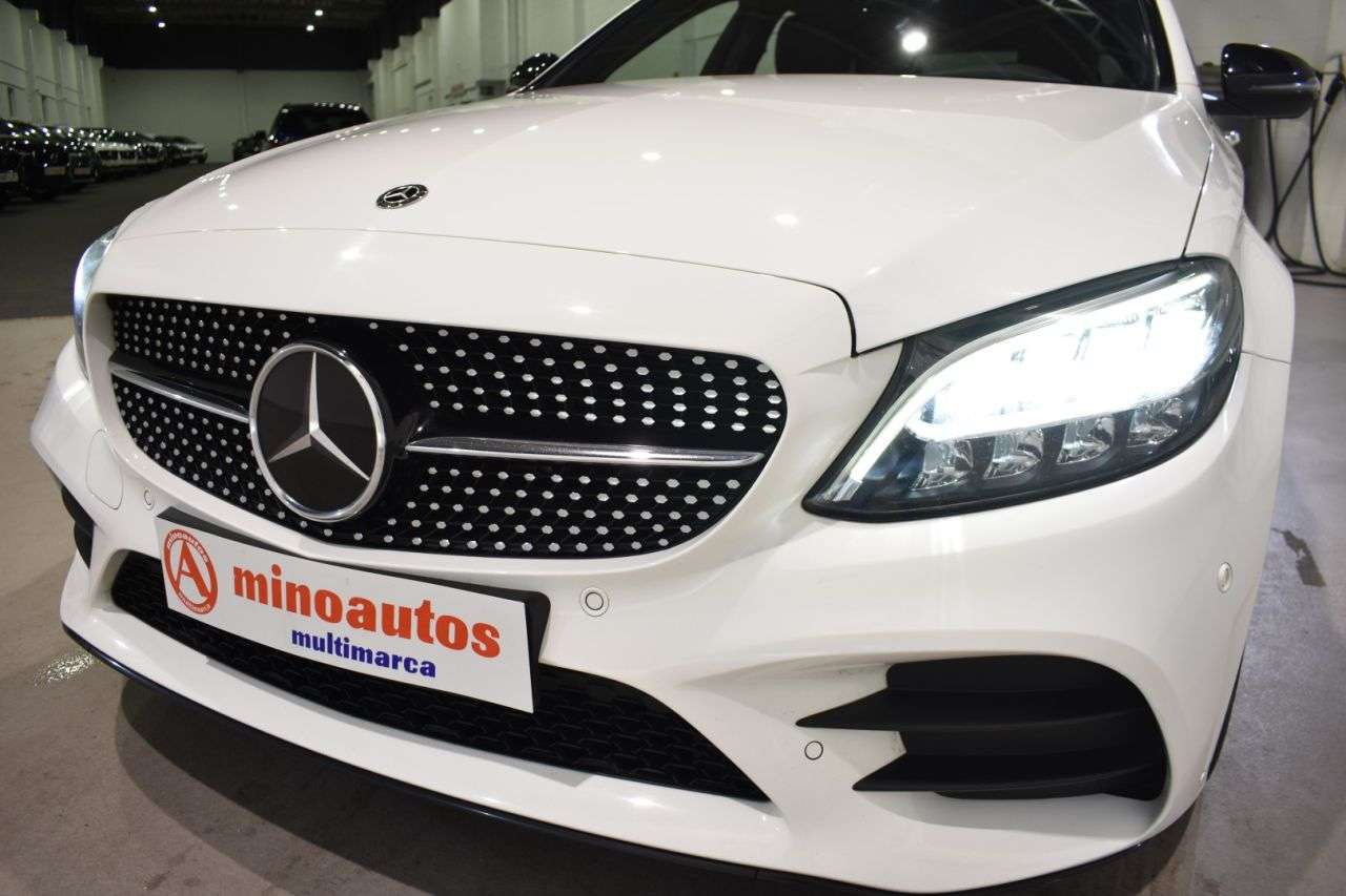MERCEDES-BENZ CLASE C en Minoautos