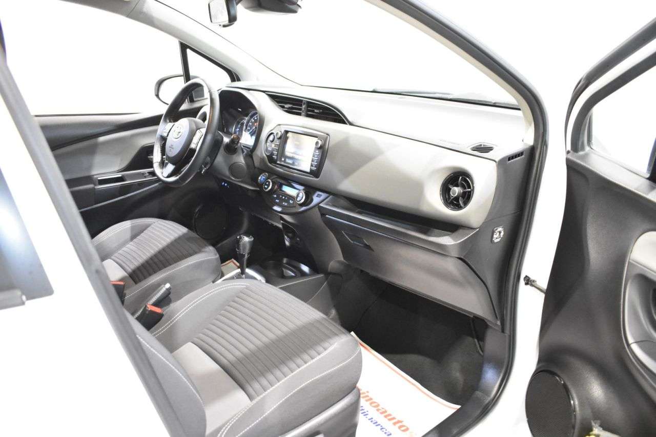 TOYOTA YARIS en Minoautos