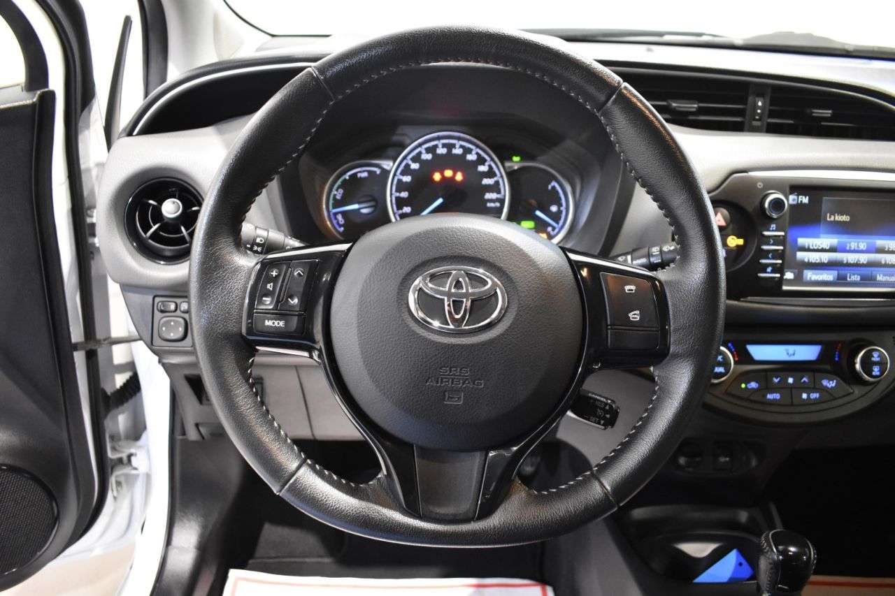 TOYOTA YARIS en Minoautos