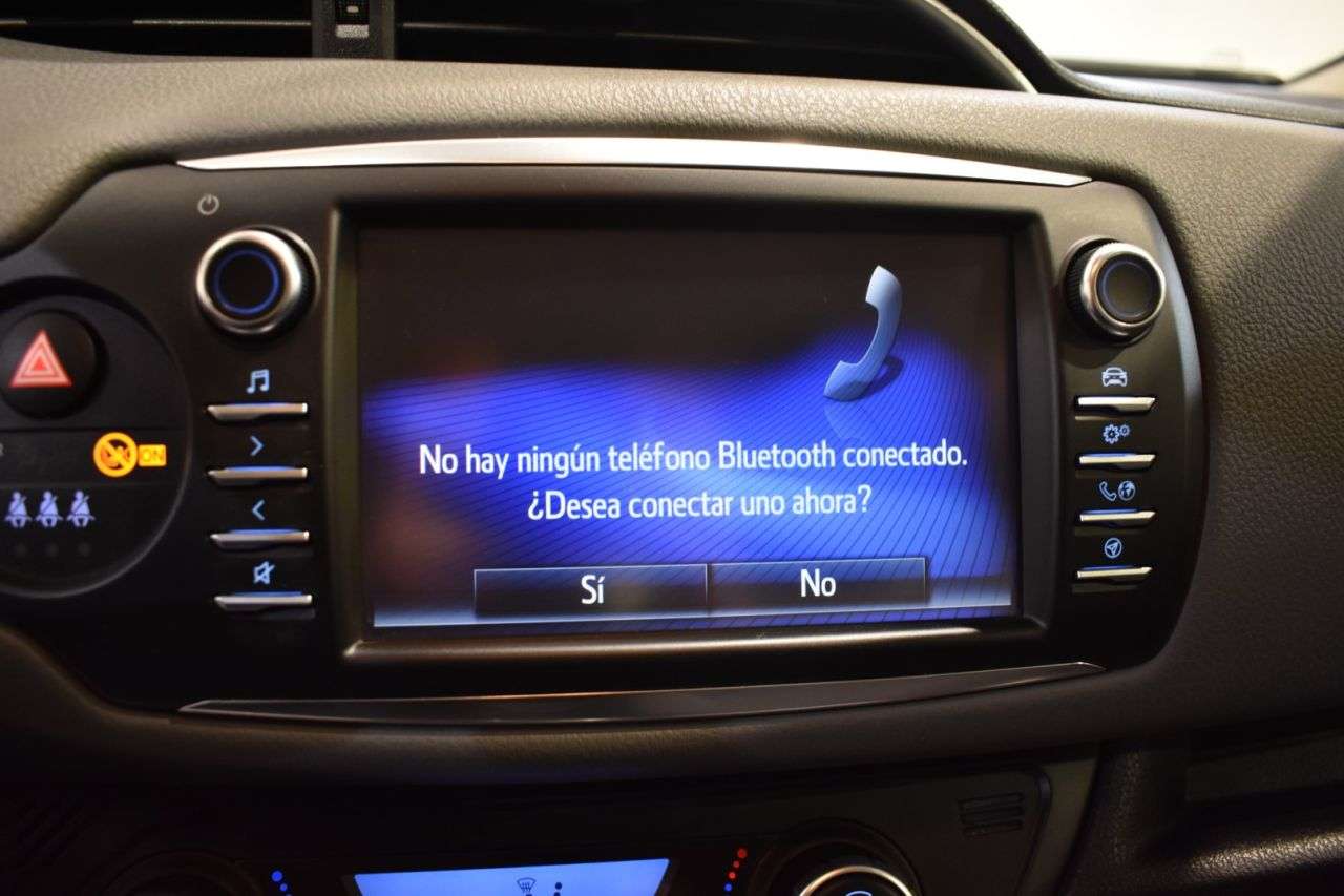 TOYOTA YARIS en Minoautos