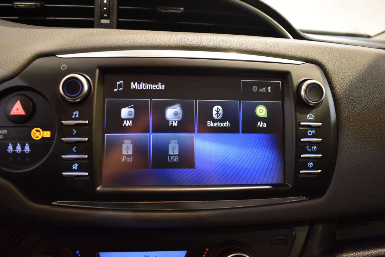 TOYOTA YARIS en Minoautos