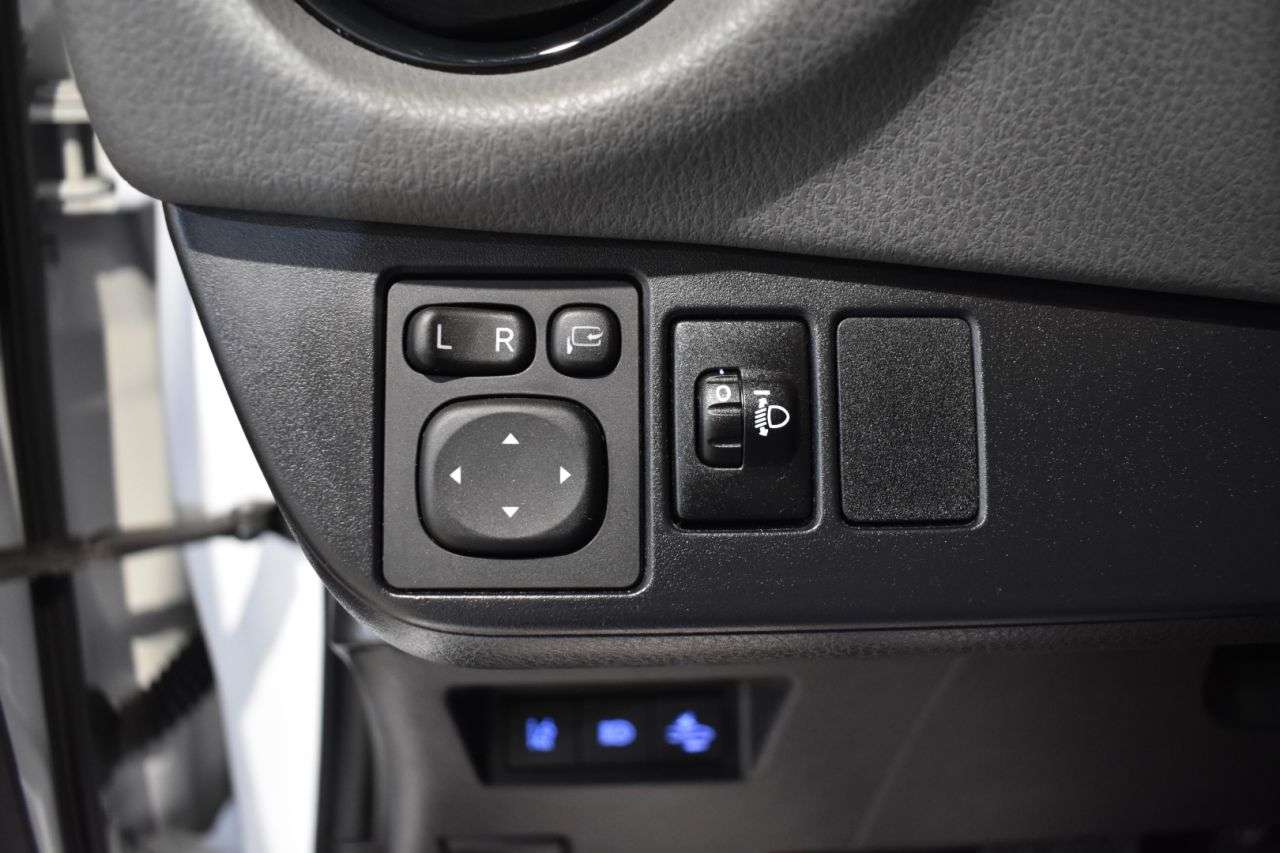 TOYOTA YARIS en Minoautos