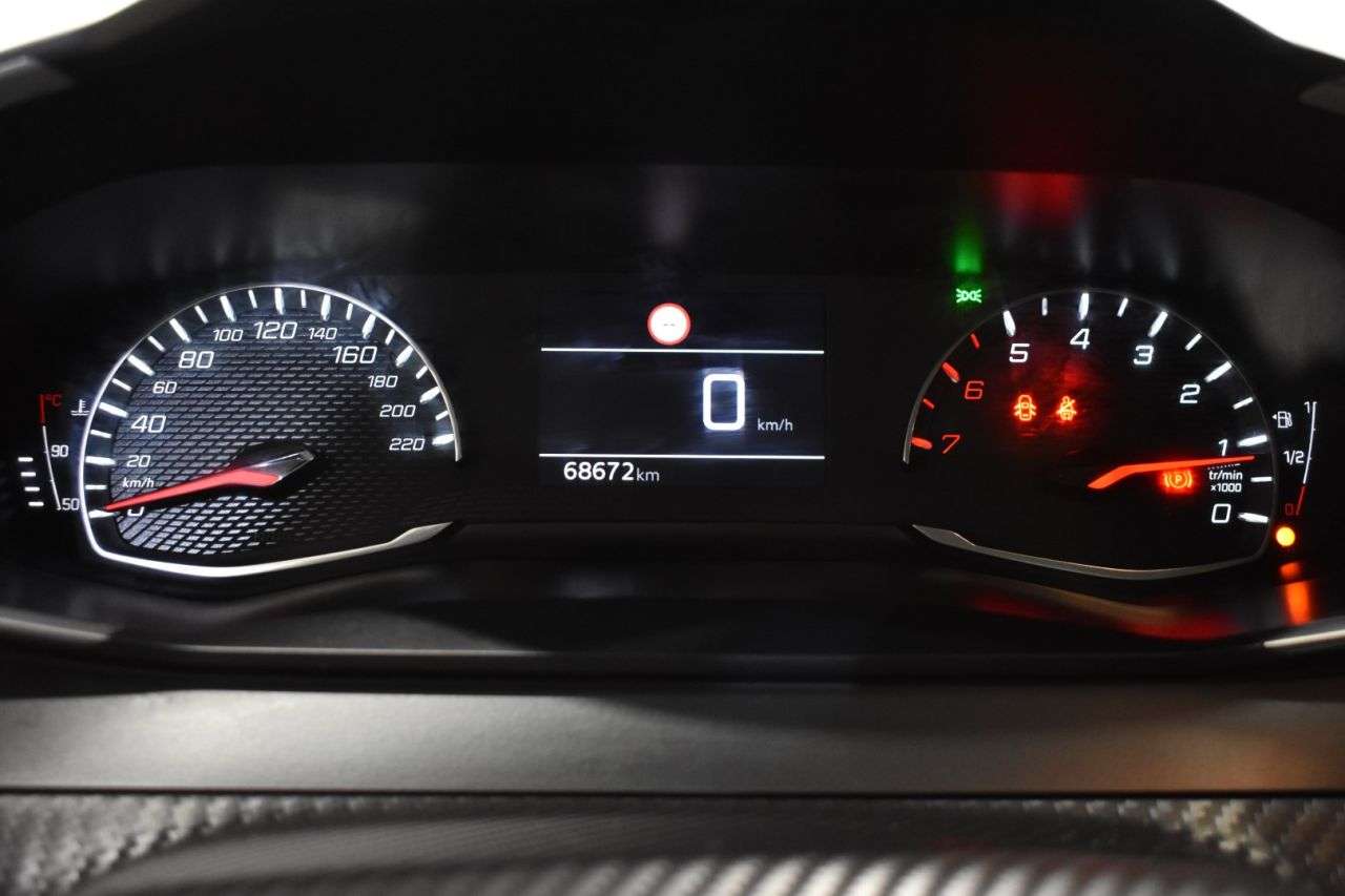 PEUGEOT 208 en Minoautos