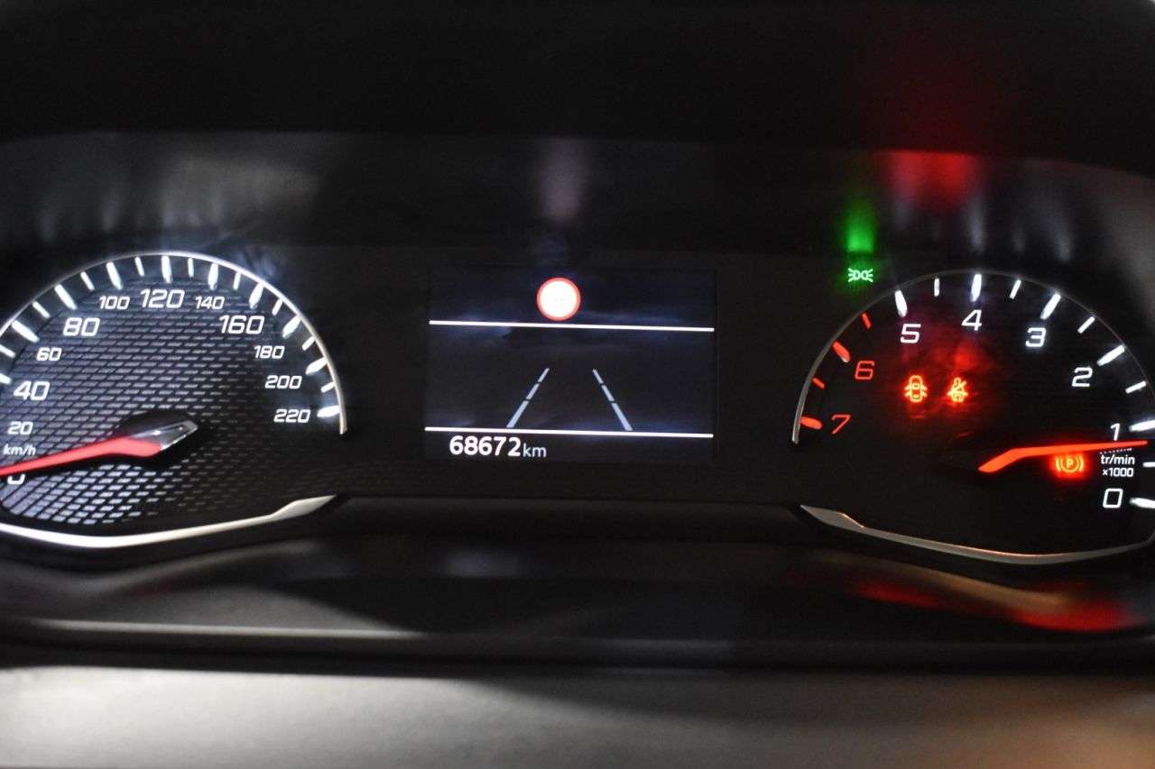 PEUGEOT 208 en Minoautos