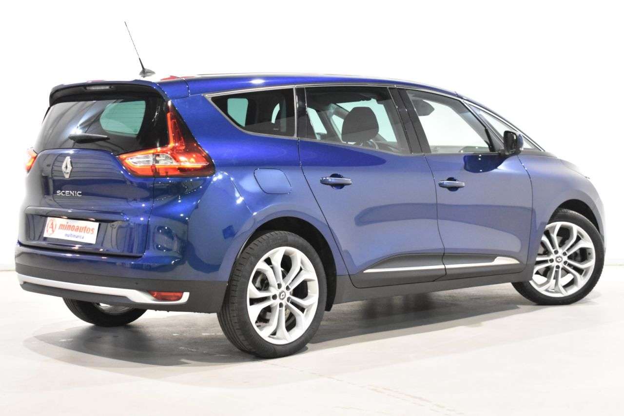 RENAULT GRAND SCENIC en Minoautos