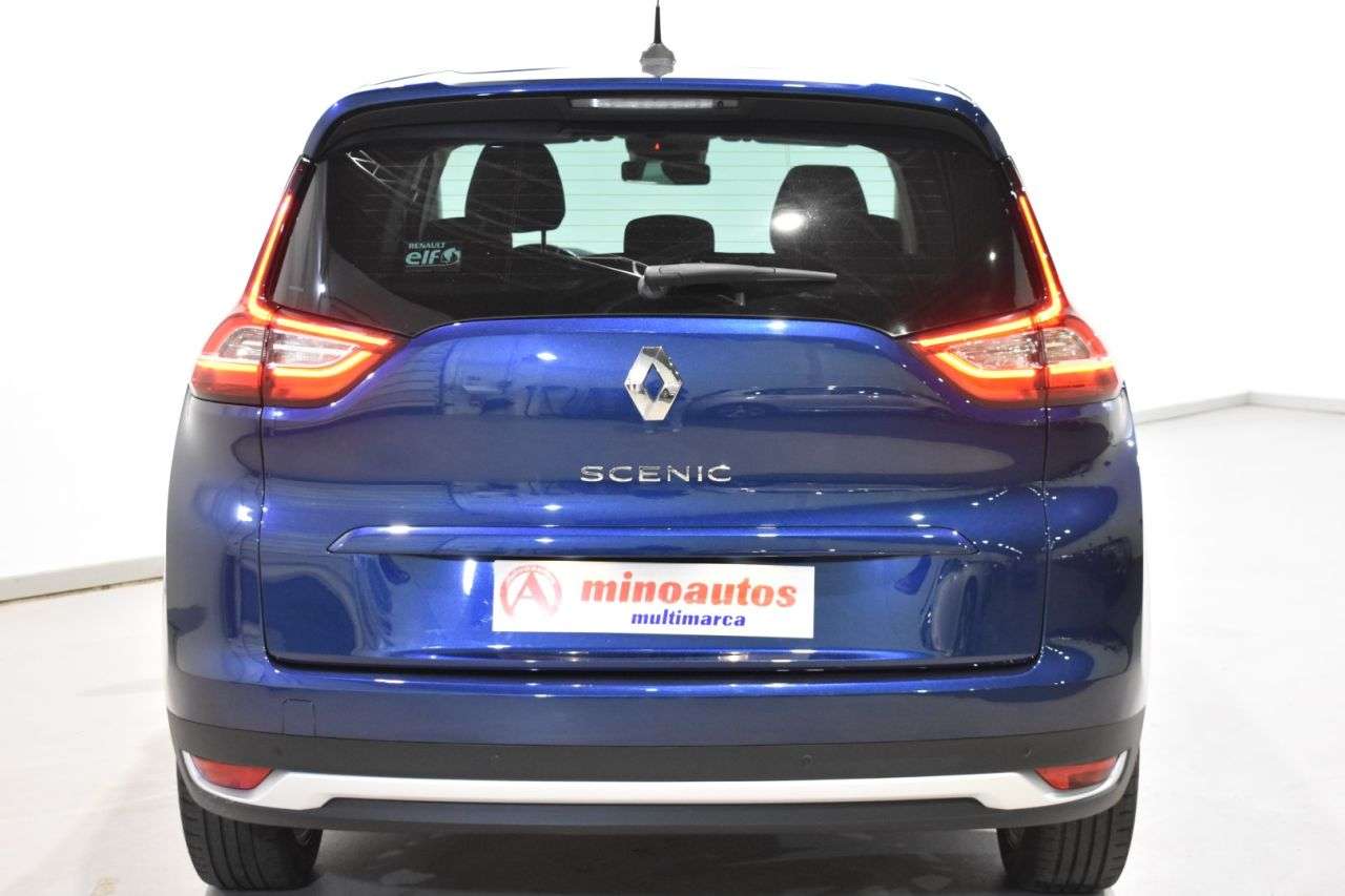 RENAULT GRAND SCENIC en Minoautos