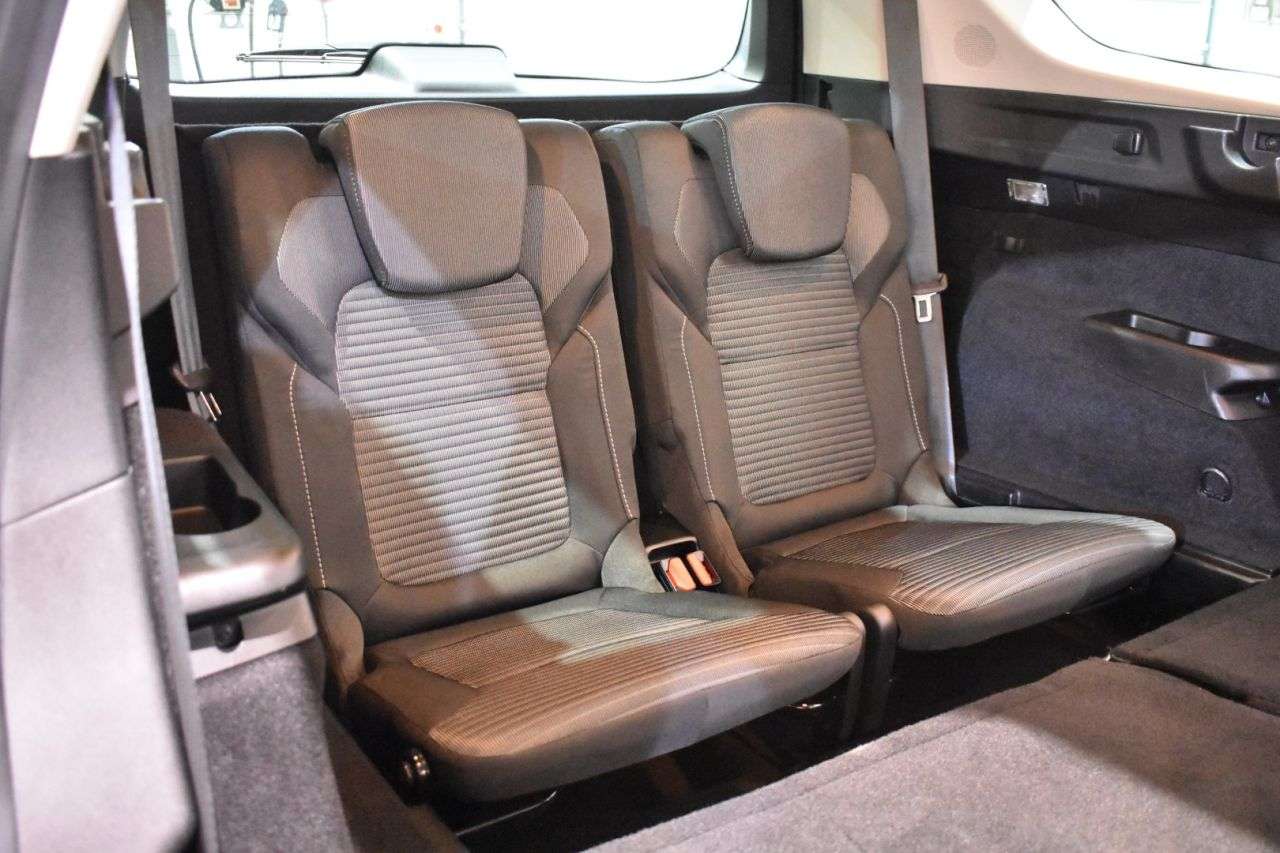 RENAULT GRAND SCENIC en Minoautos