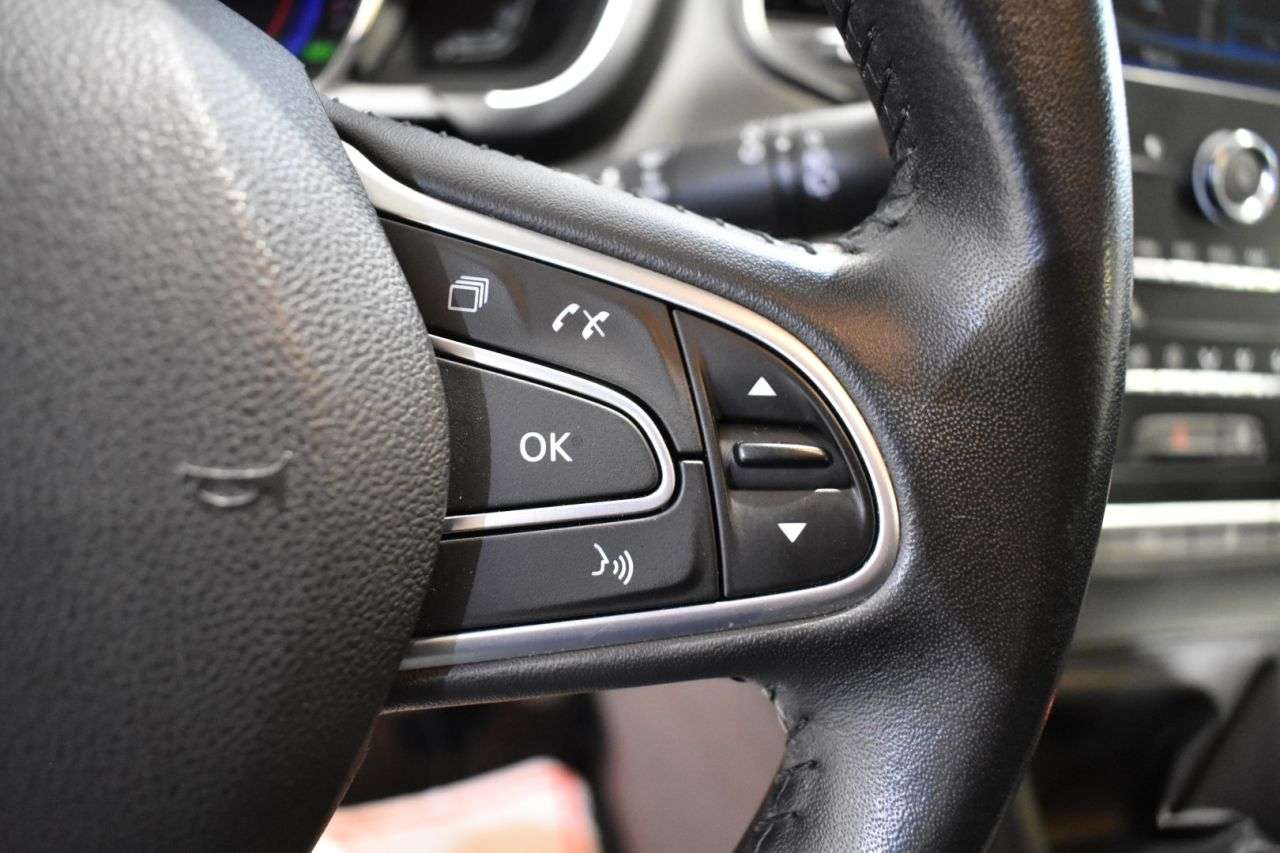 RENAULT GRAND SCENIC en Minoautos