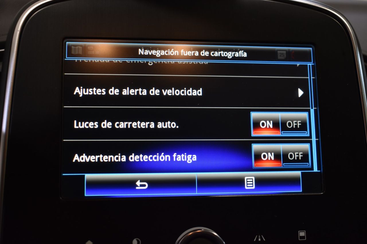 RENAULT GRAND SCENIC en Minoautos