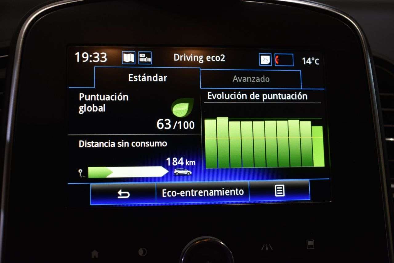 RENAULT GRAND SCENIC en Minoautos