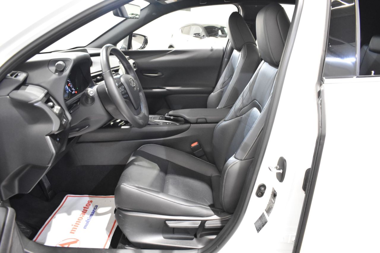 LEXUS UX en Minoautos