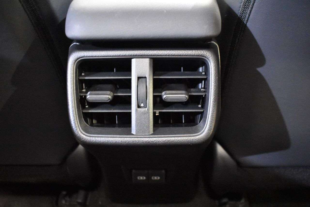 LEXUS UX en Minoautos