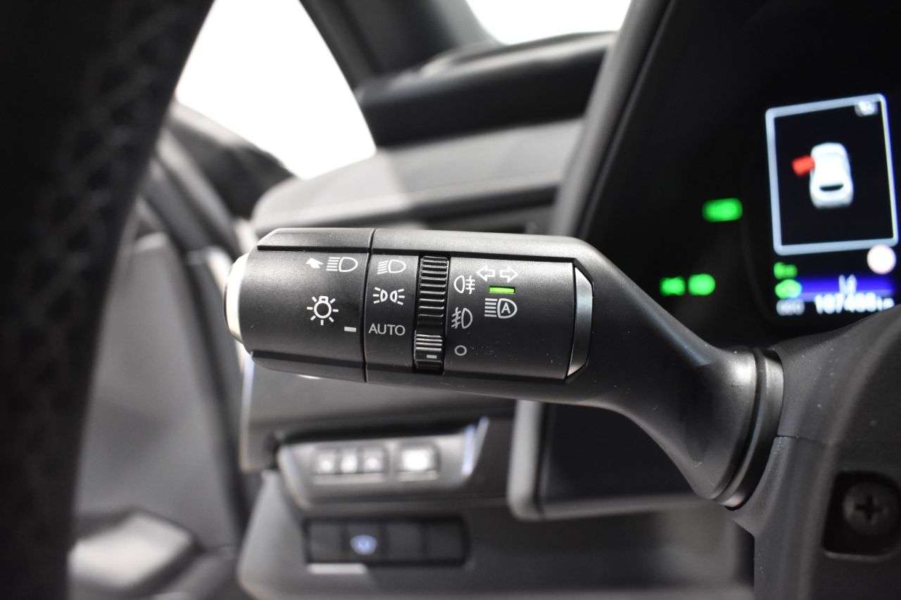 LEXUS UX en Minoautos