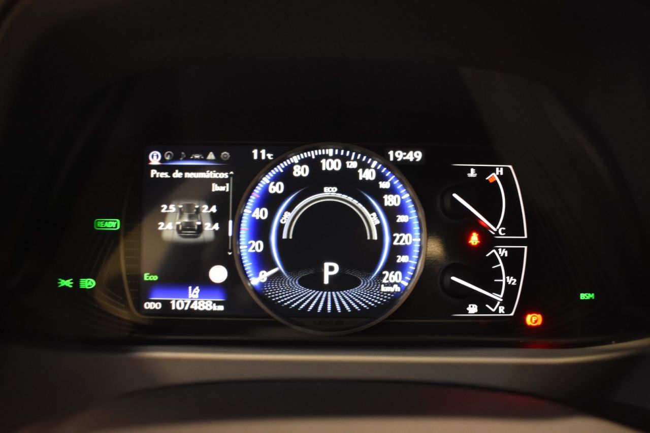 LEXUS UX en Minoautos