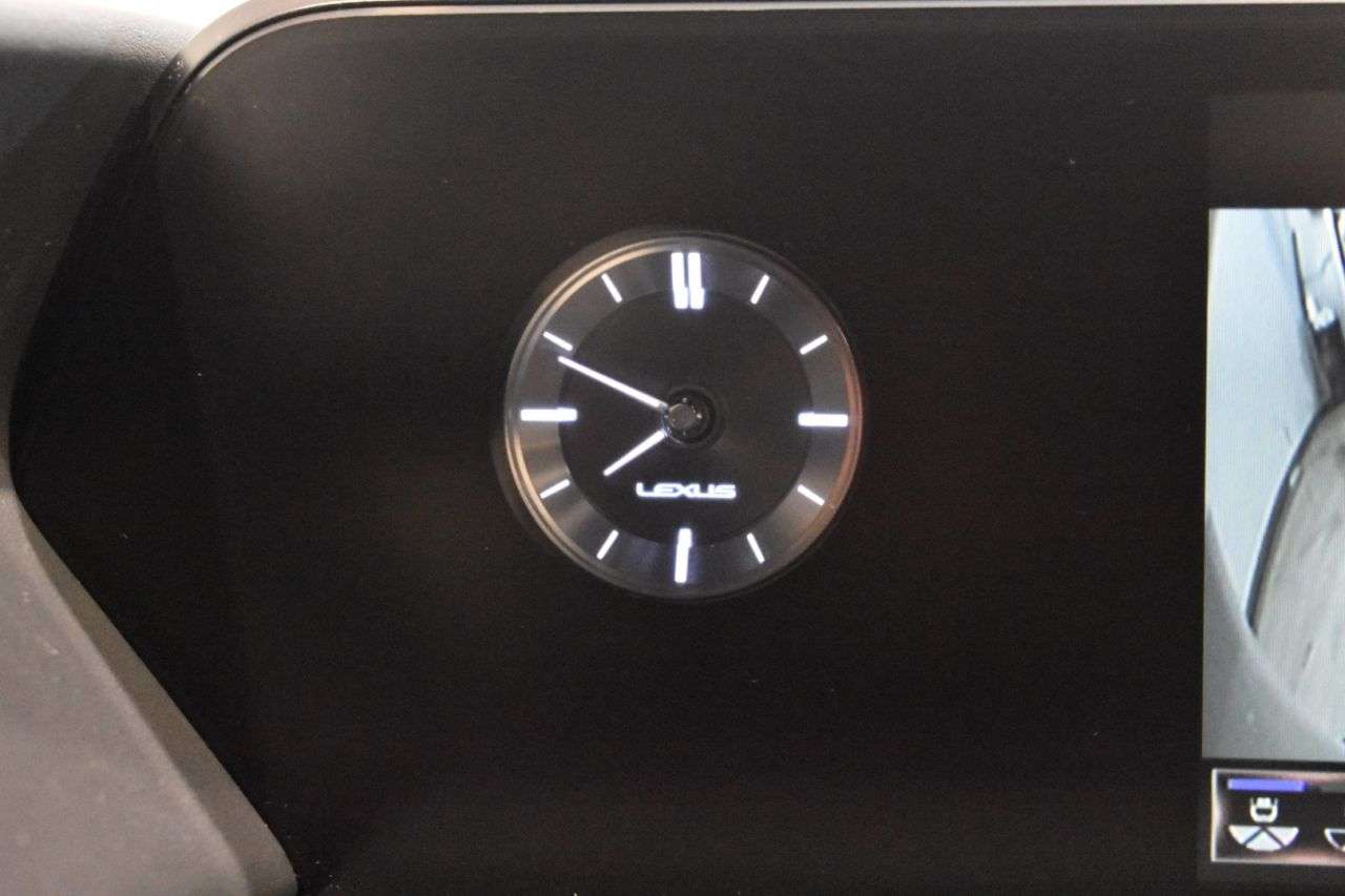 LEXUS UX en Minoautos