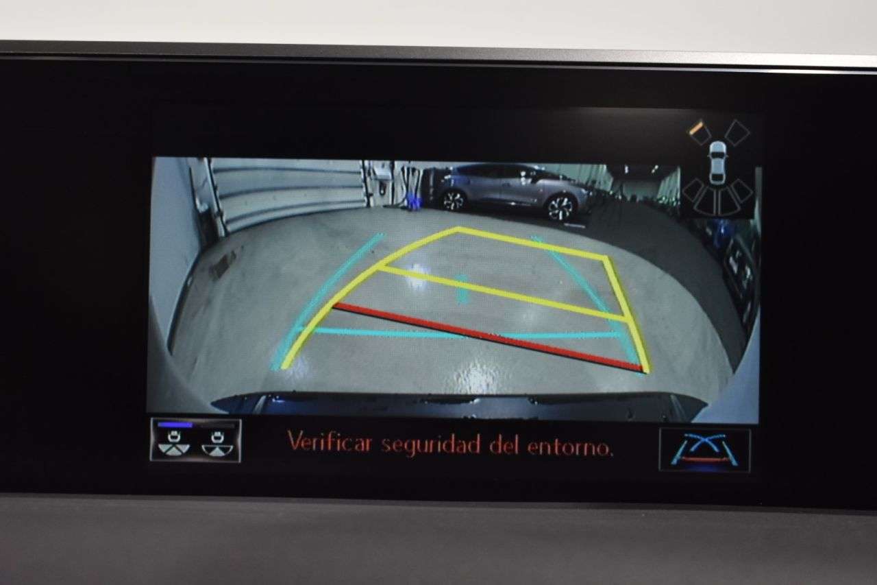 LEXUS UX en Minoautos