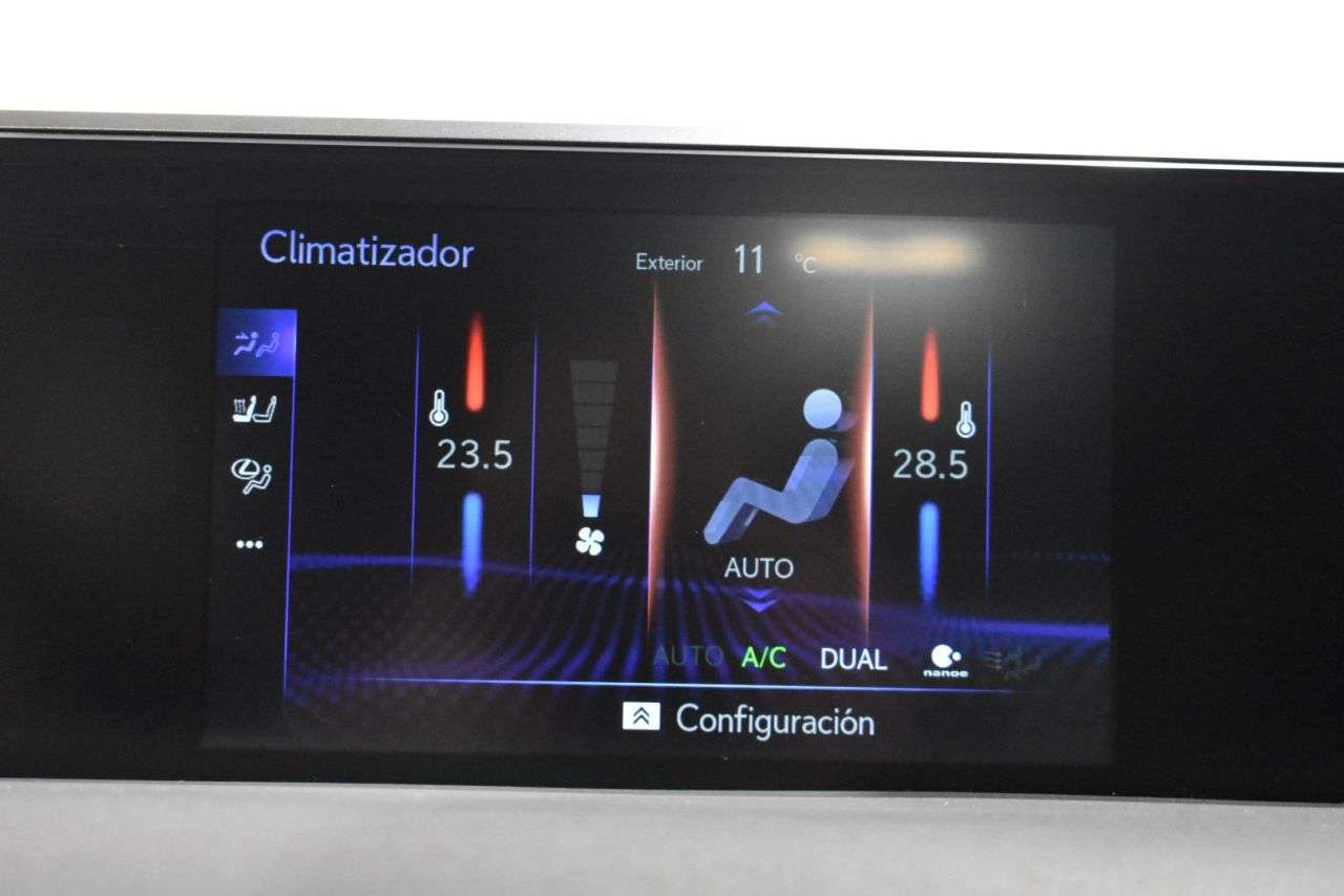 LEXUS UX en Minoautos