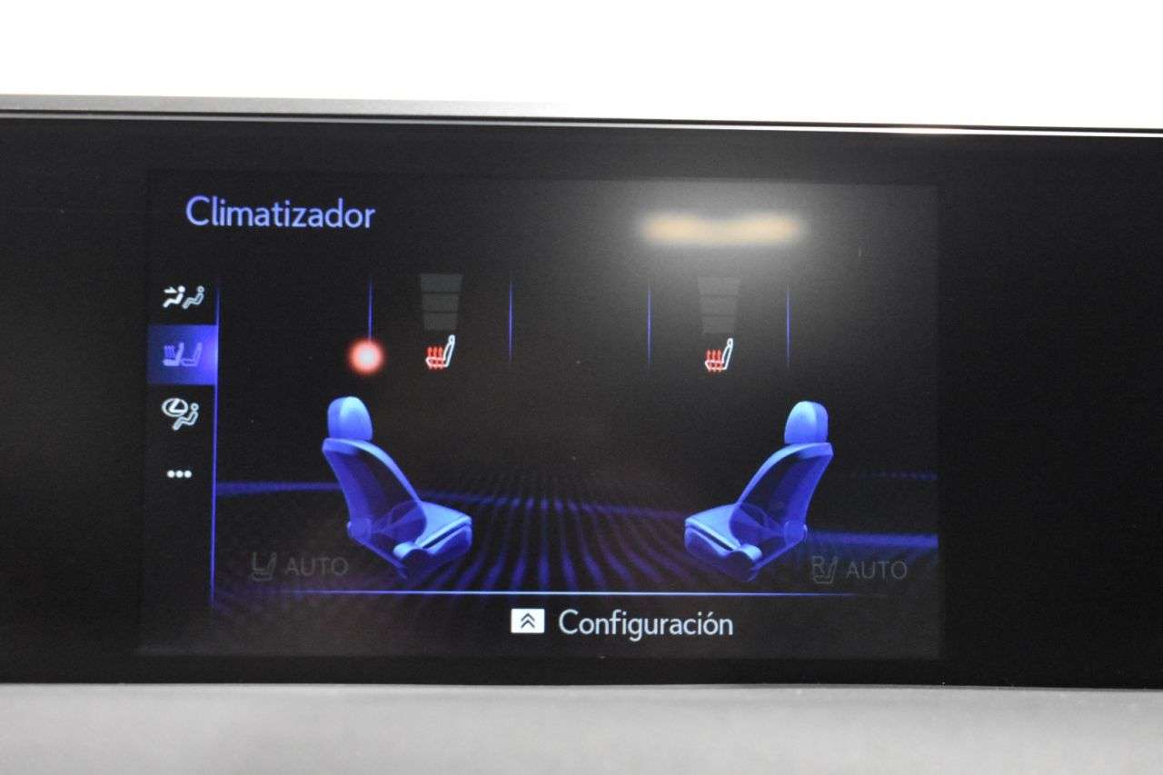 LEXUS UX en Minoautos