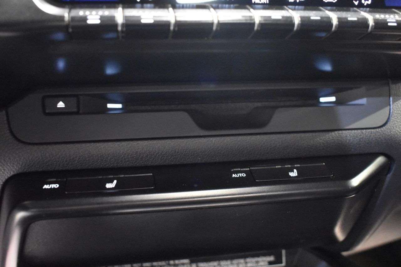 LEXUS UX en Minoautos