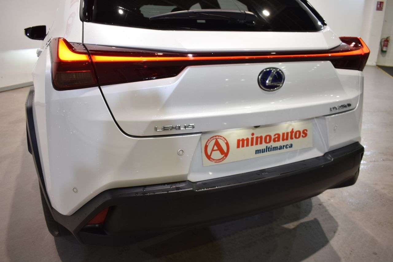 LEXUS UX en Minoautos