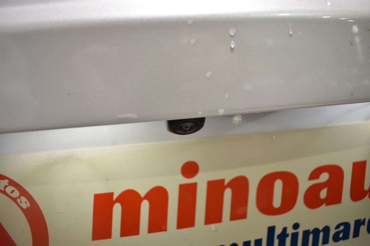 LEXUS UX en Minoautos