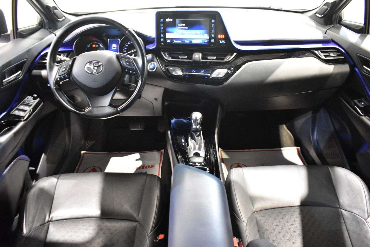 TOYOTA C-HR en Minoautos