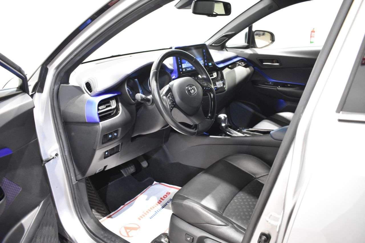 TOYOTA C-HR en Minoautos