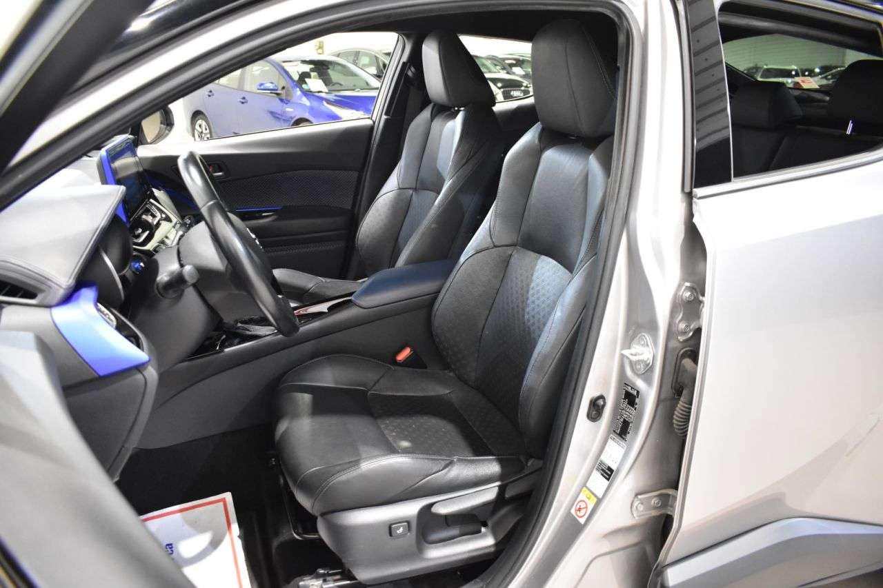 TOYOTA C-HR en Minoautos