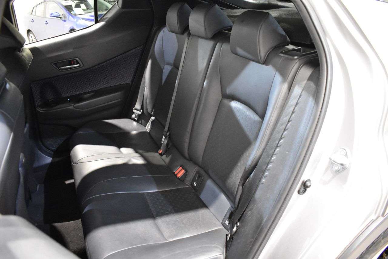 TOYOTA C-HR en Minoautos