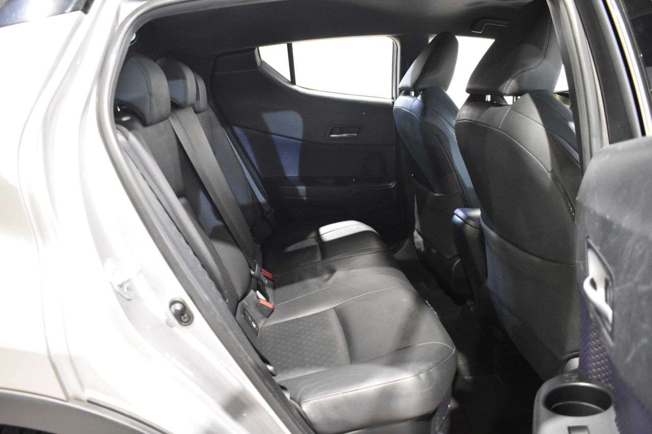 TOYOTA C-HR en Minoautos