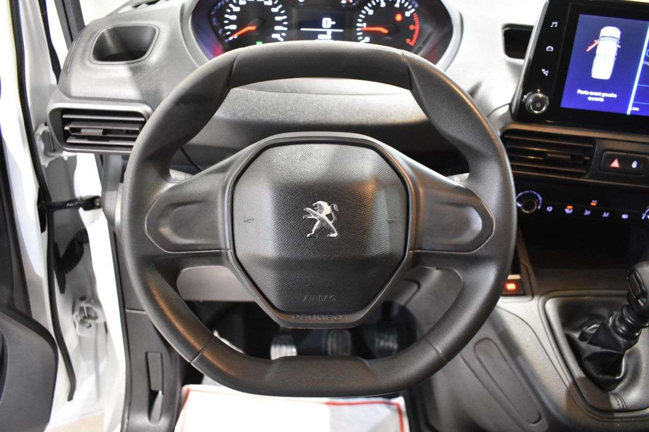 PEUGEOT PARTNER en Minoautos