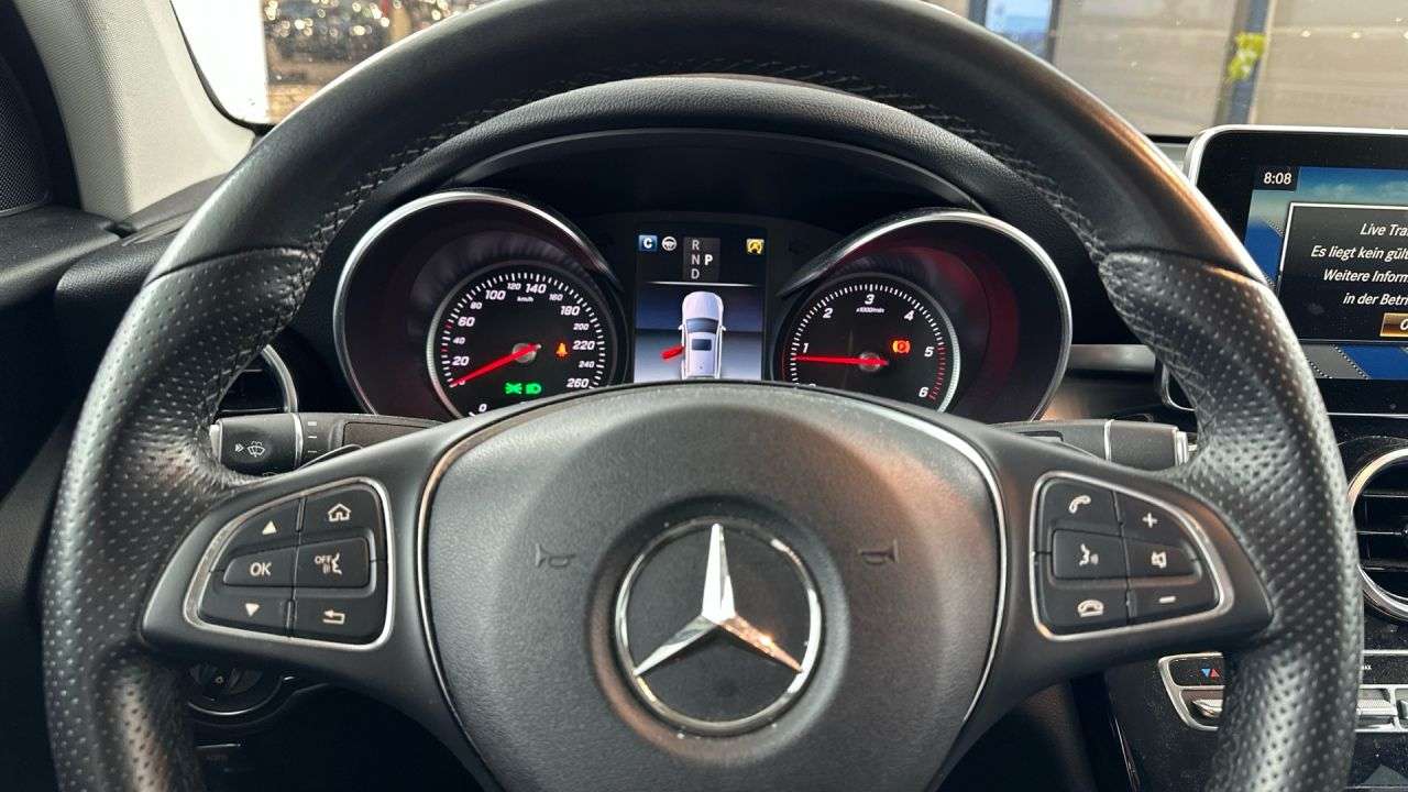 MERCEDES-BENZ GLC COUP� en Minoautos