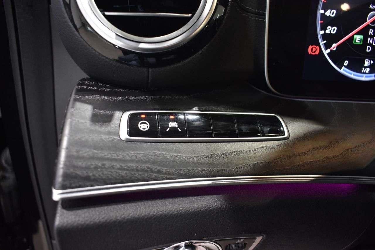 MERCEDES-BENZ CLASE E en Minoautos