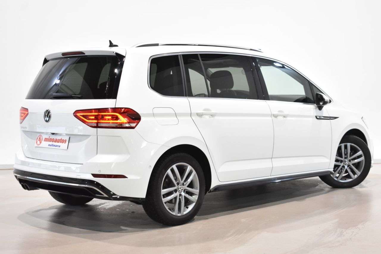 VW TOURAN en Minoautos