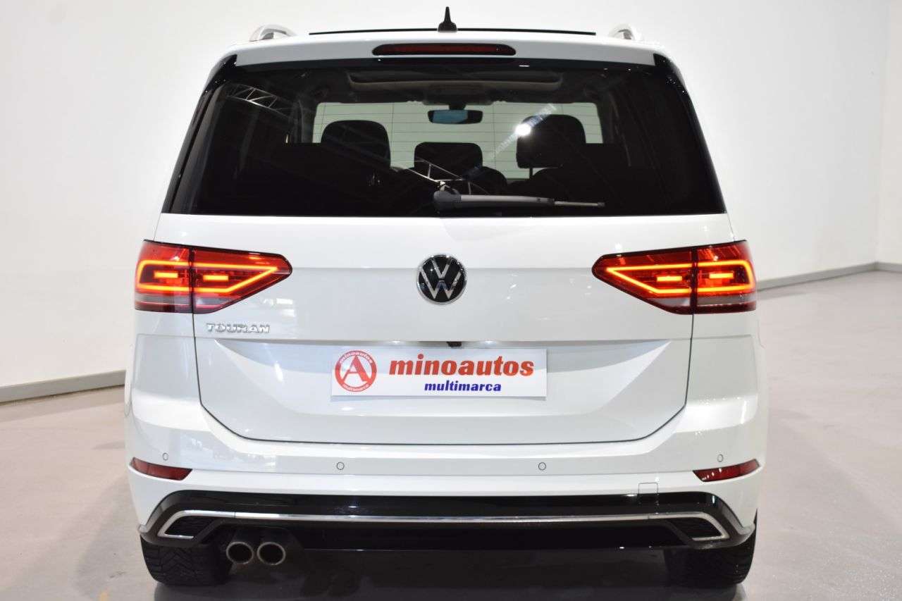 VW TOURAN en Minoautos