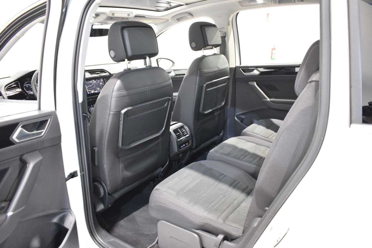 VW TOURAN en Minoautos