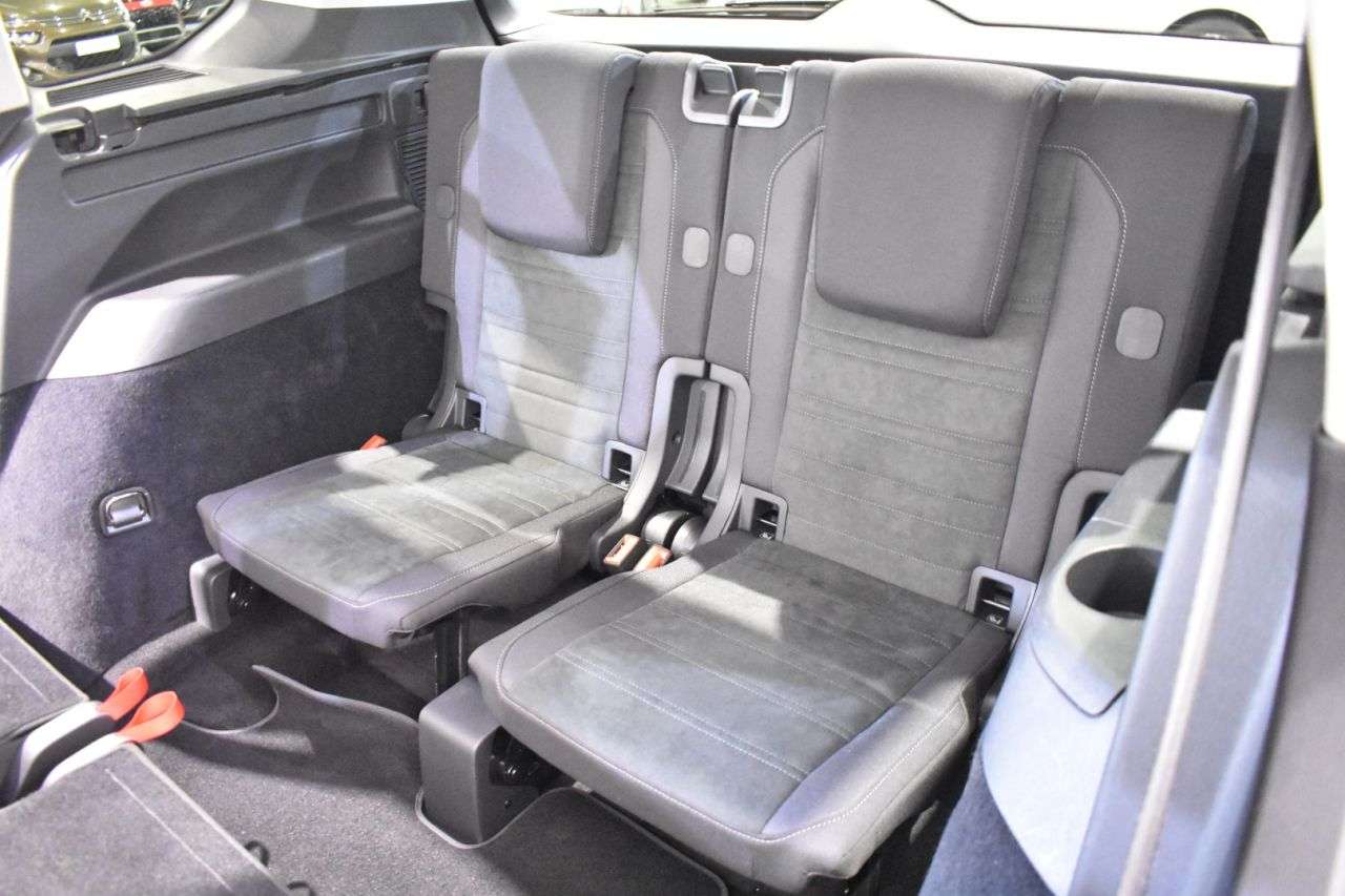 VW TOURAN en Minoautos