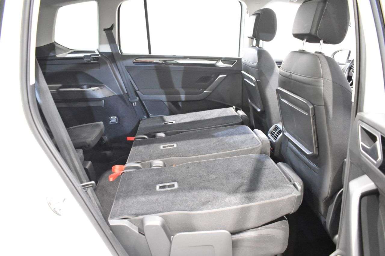 VW TOURAN en Minoautos