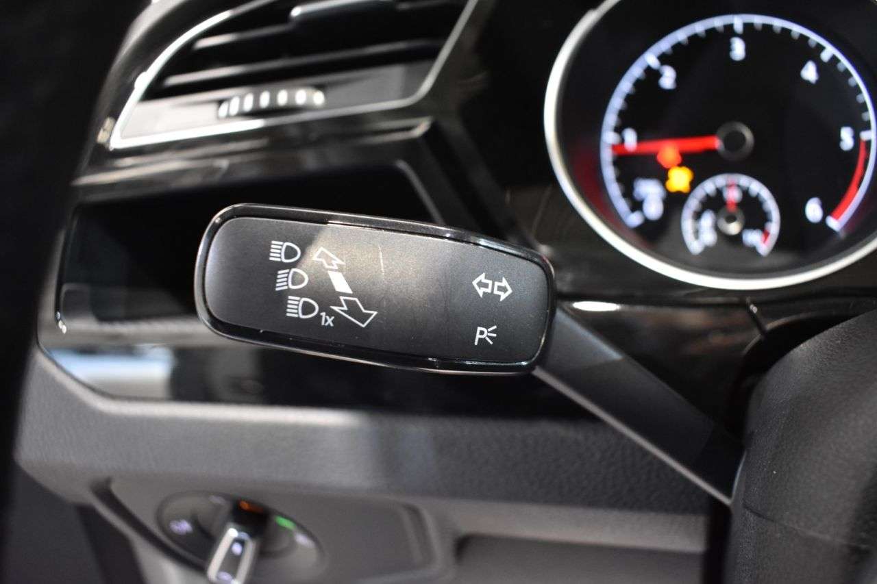 VW TOURAN en Minoautos