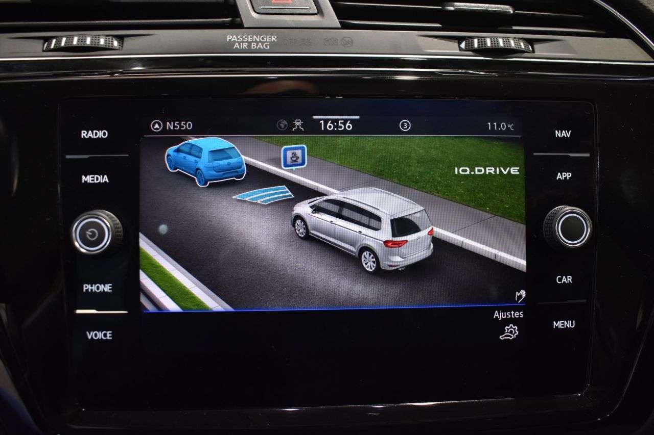 VW TOURAN en Minoautos