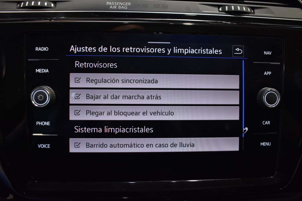 VW TOURAN en Minoautos