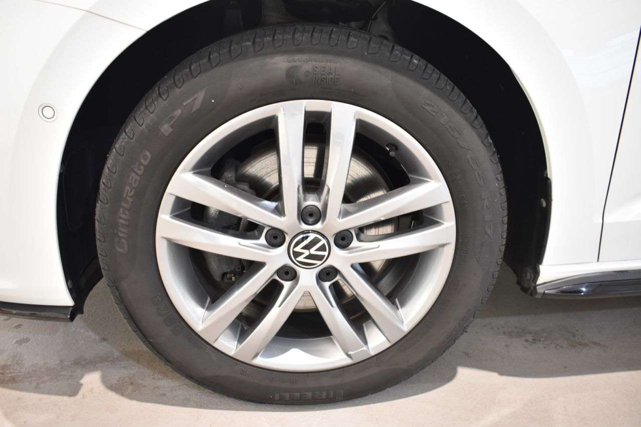 VW TOURAN en Minoautos